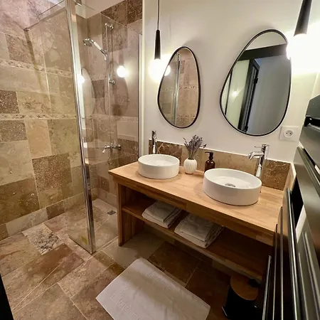 Chateau D'aynac מלון דירות 3*