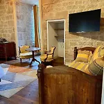 Chateau D'aynac Aparthotel