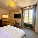 Chateau D'aynac Aparthotel 3*