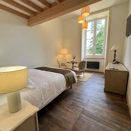 Chateau D'aynac Apartahotel