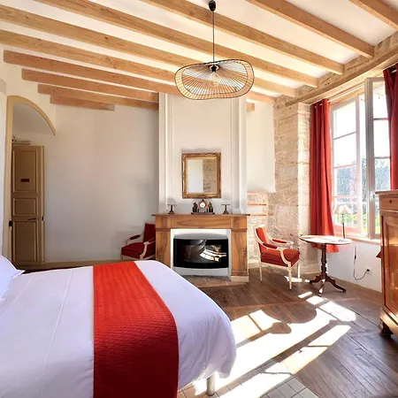 Apartahotel Chateau D'aynac 3*