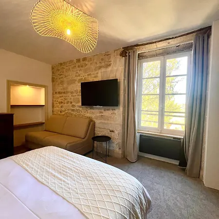 Chateau D'aynac מלון דירות *